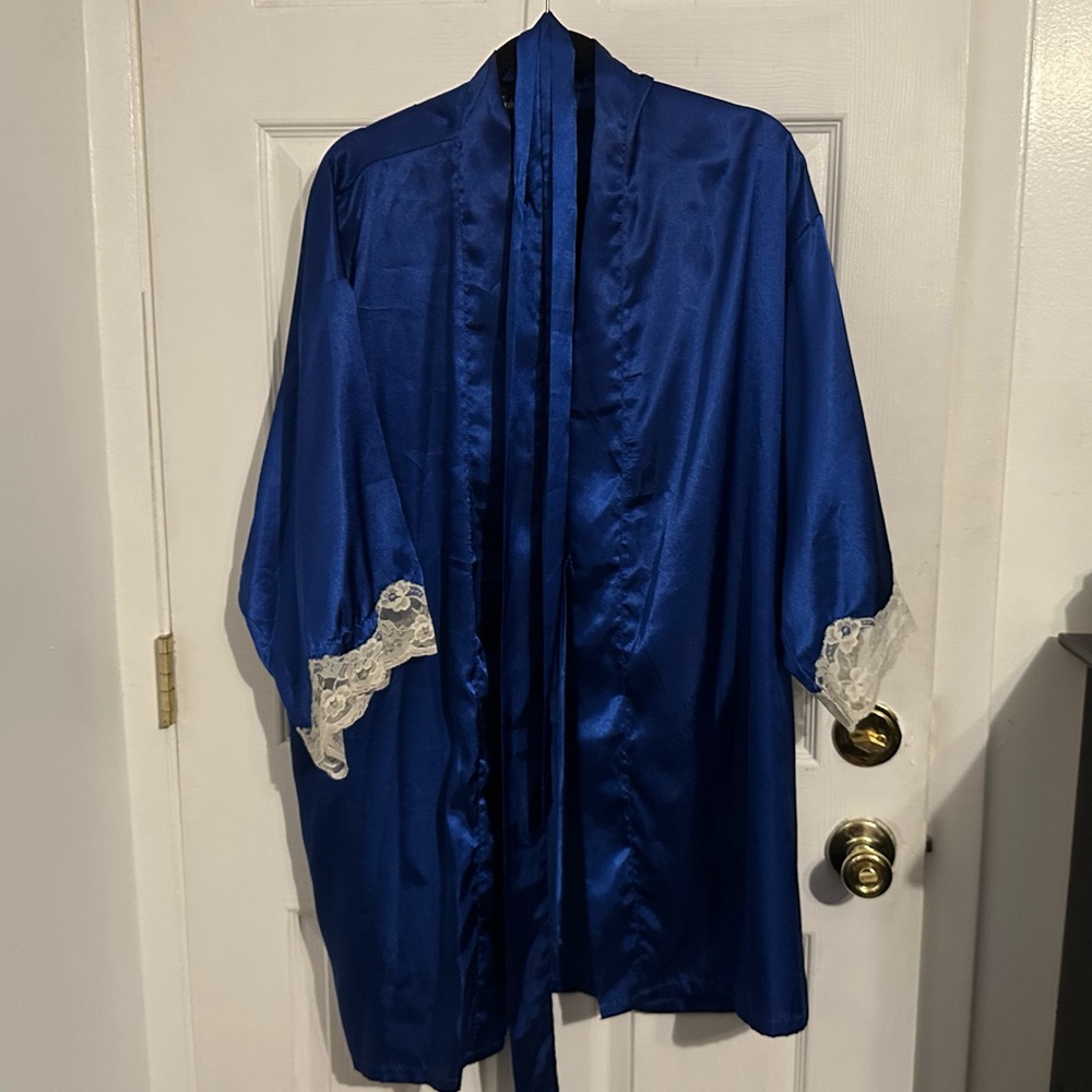 Frederick’s Of Hollywood Blue Satin Robe With Lace - Gem